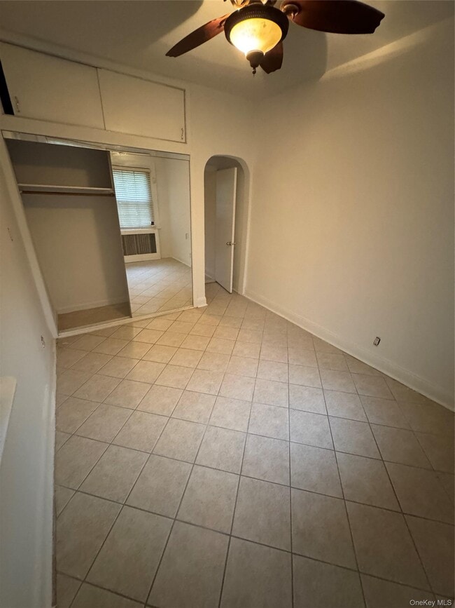 160-08 12th Rd