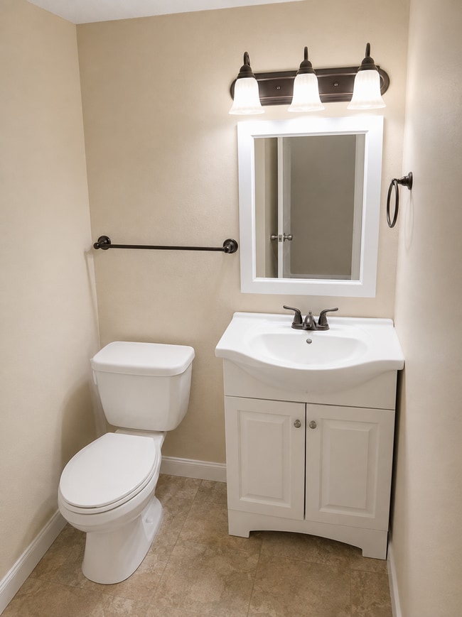 Photo - 6102 E 129 St Unit 1