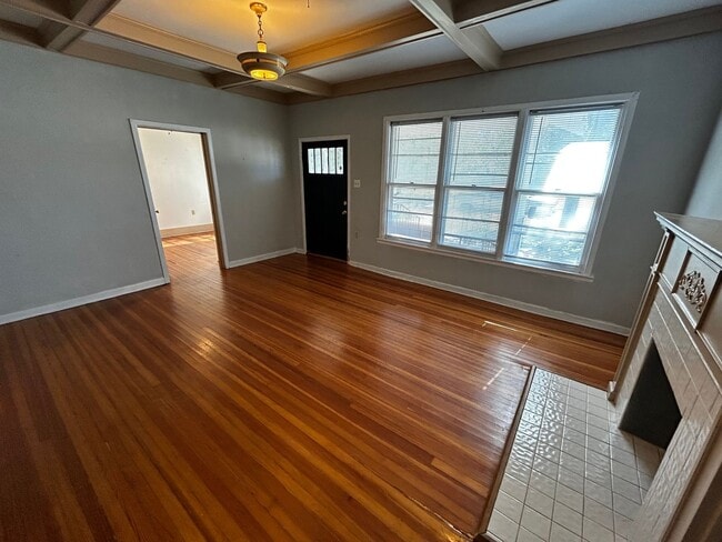 Photo - 826 E N 15th St