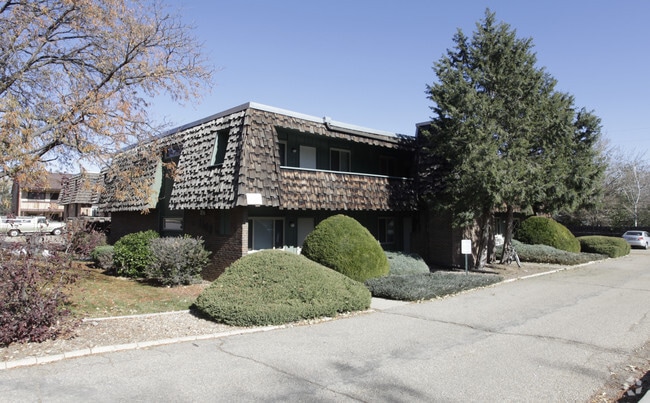 Building Photo - 1608 Garfield Avenue