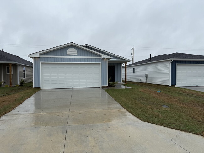 Brand New 3b, 2b in Haskell - Brand New 3b, 2b in Haskell Apartamento