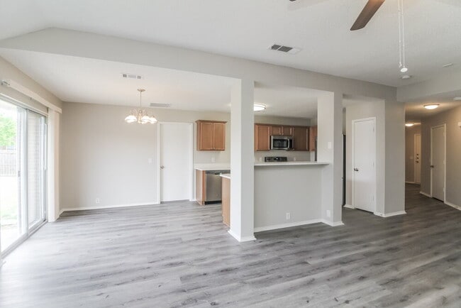 823 Sage Meadow Dr