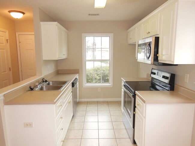 Photo - 2 Bedroom 2 Bath Townouse