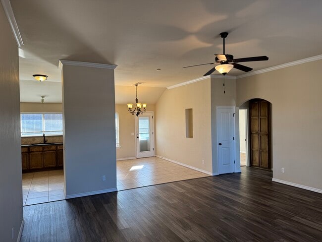 Photo - 6900 NW 157th St