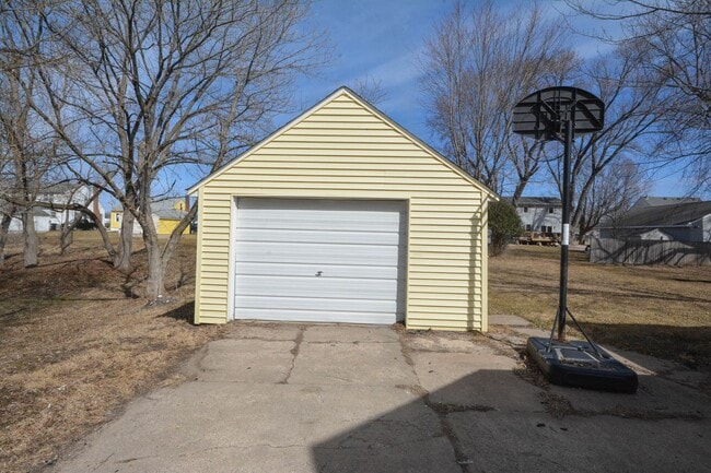 Photo - Private 2BR Austin MN Home on Quiet Dead-End