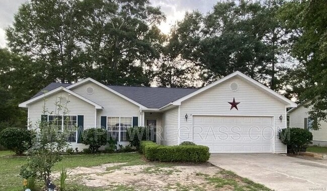 Building Photo - 1951 Redhawk Dr