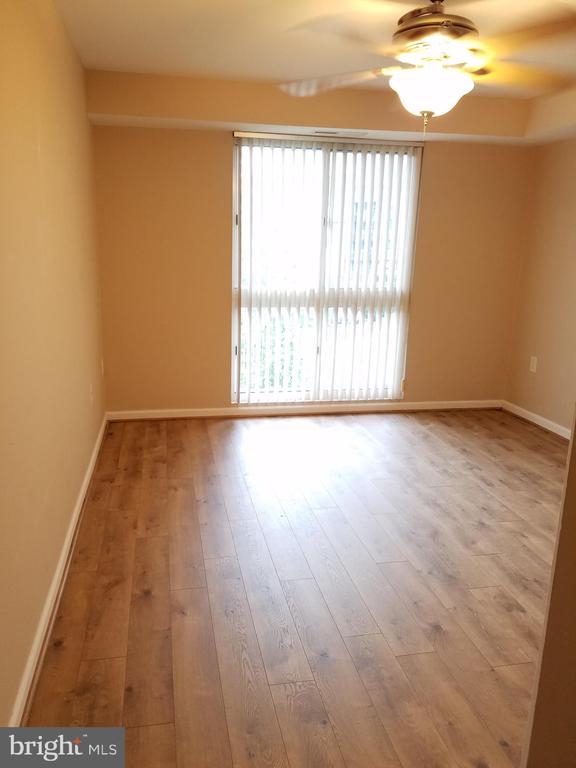 Photo - 5600 Bloomfield Dr Unit 203