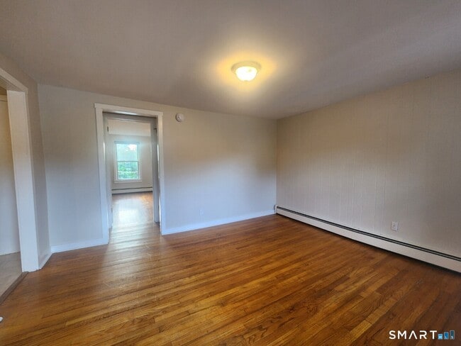 283 Somers Rd