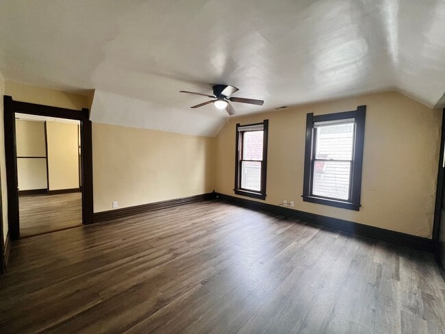 Photo - 946 Butler St Unit Upper