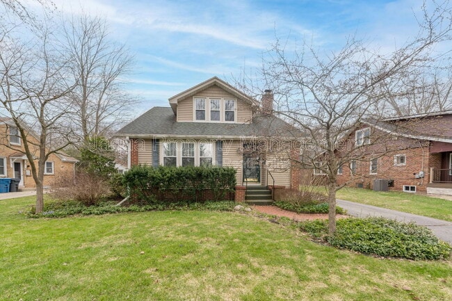 Photo - 1526 Royce Ave