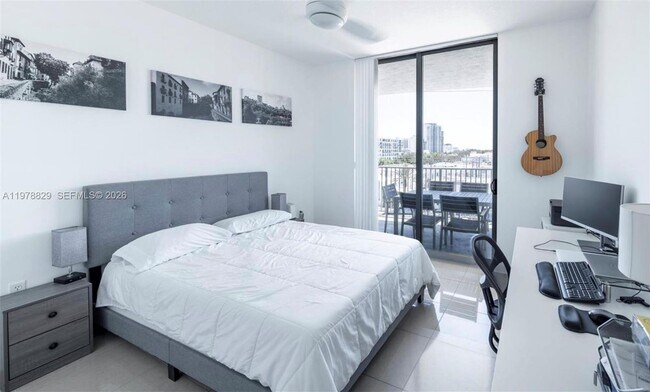 Photo - 140 S Dixie Hwy