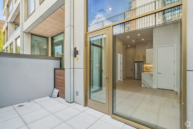 2BR, 1.5BA - 1,162SF - Patio