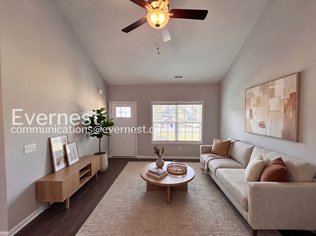 1043 Echo Rdg Rd