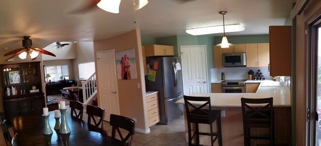 Photo - Solar Electric! Exquisite Executive home, beautifully upgraded, pet friendly, and more!