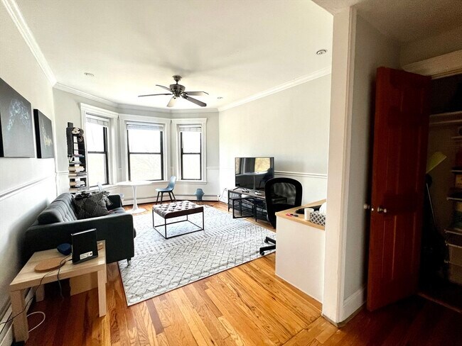 Photo - 61 Park Dr Unidad 18 Rental