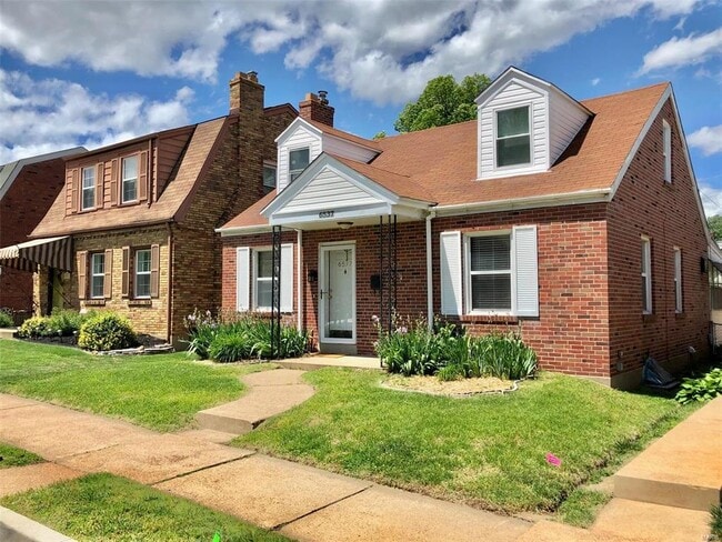 Photo - 6537 Mardel Ave