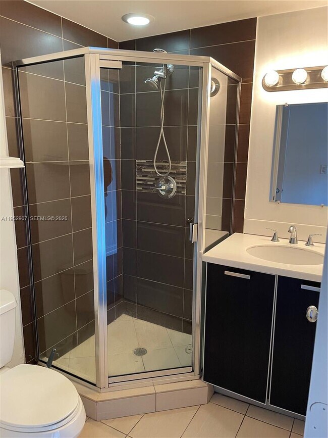 Photo - 621 11th St Unit 103