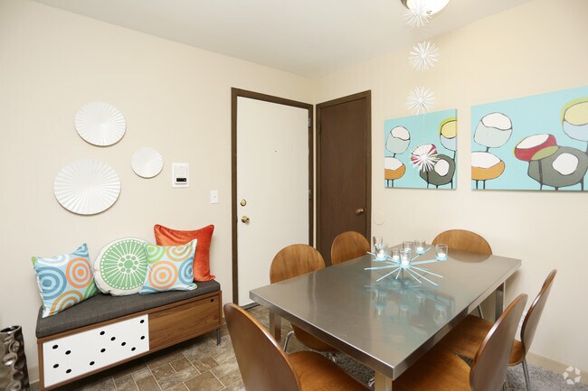 Photo - Oak Valley Apartments