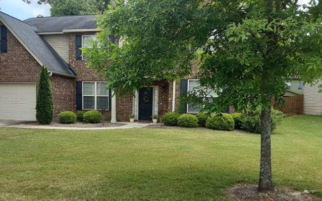 319 Haywood Dr