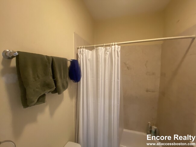 Photo - 36 Cherokee St Unit 2