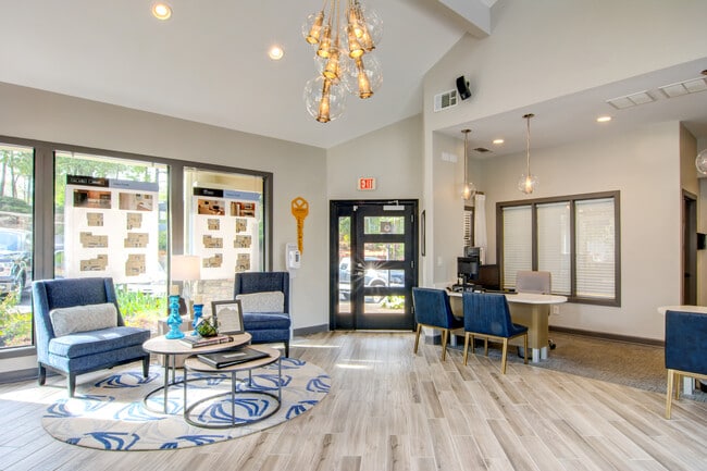 Residences at Vinings Mountain