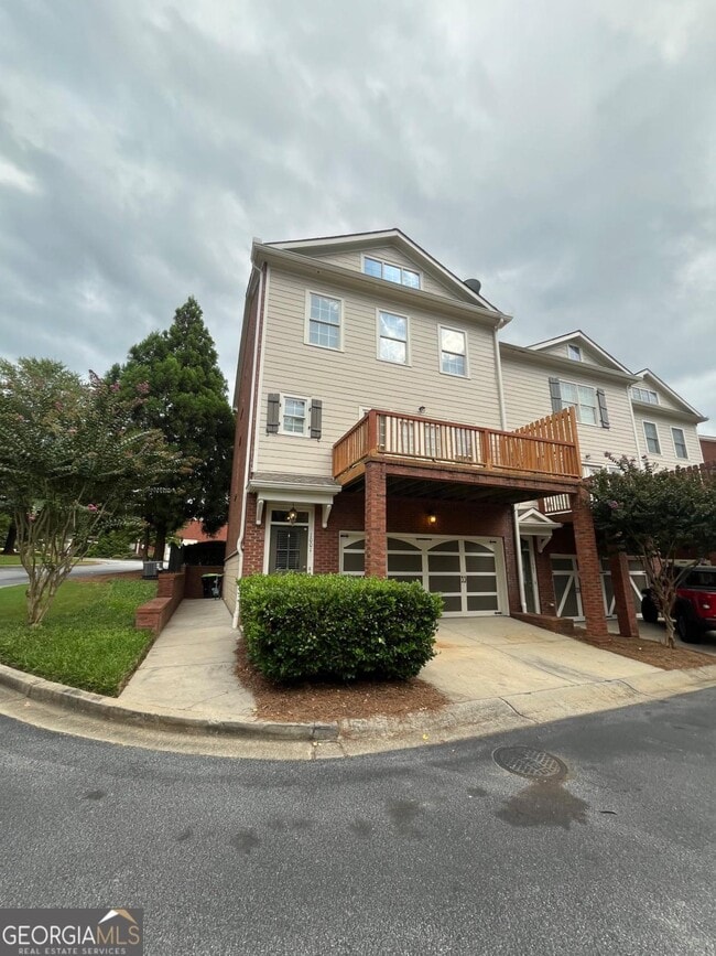 Building Photo - 1001 Lexington Village Rental