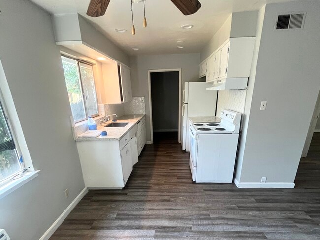 Photo - 630 W Harding Way Unidad 632