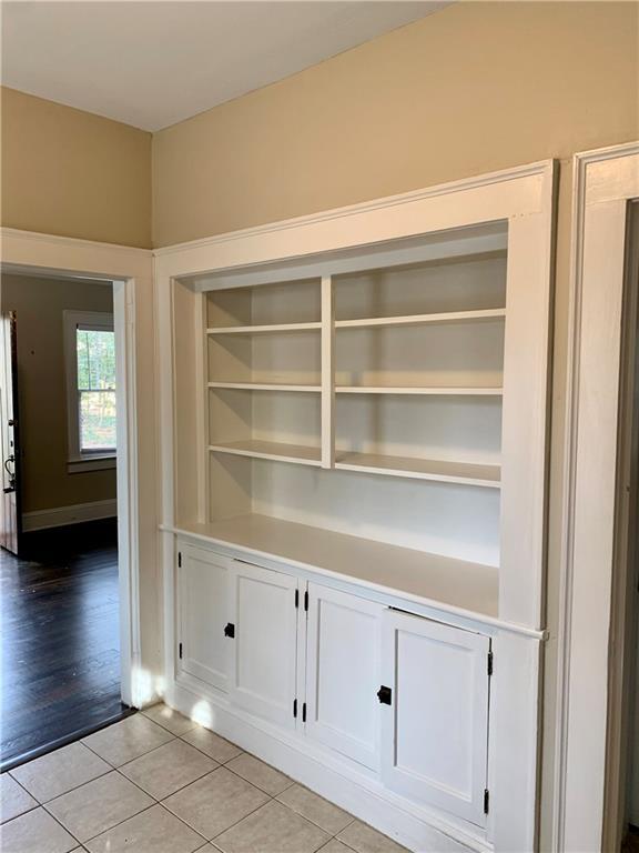 Photo - 293 Springdale Dr NE