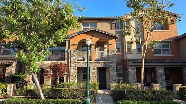 Photo - 620 Asbury Dr