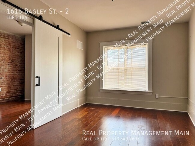 Building Photo - 1616 Bagley St Unit 2 Rental