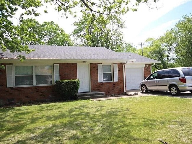 Photo - 1025 Richfield Ln