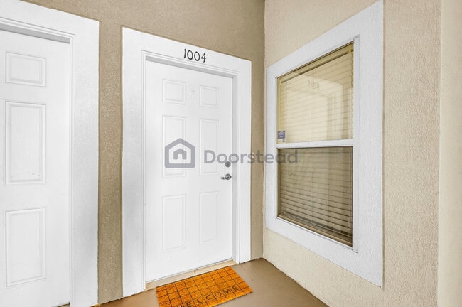 Photo - 7920 Merrill Rd Unidad 1004