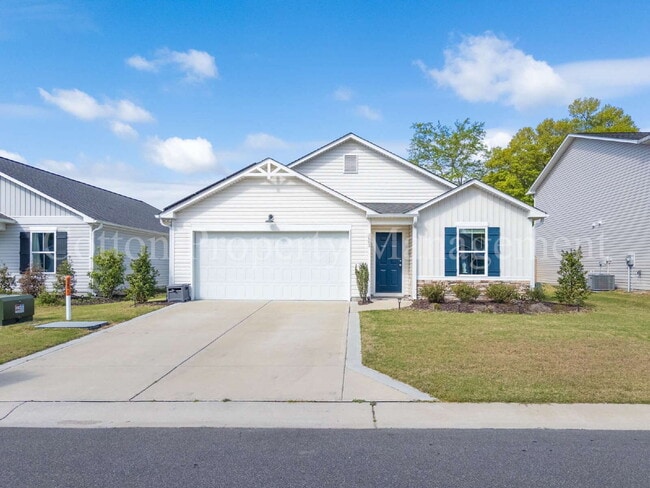 Building Photo - 3083 Day Dream Ln