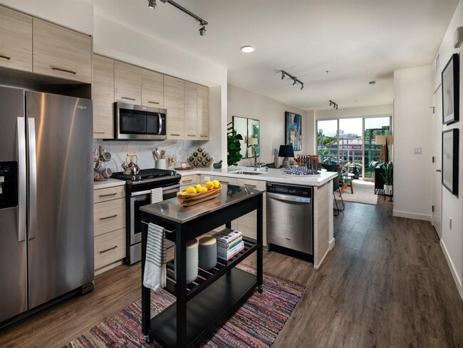 Kitchen - Catherine Apartments