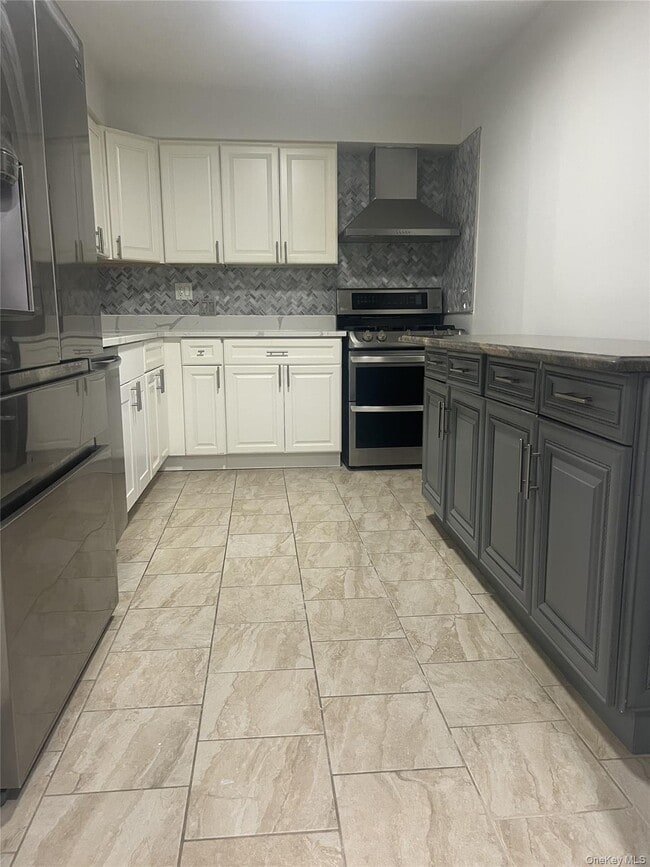 Photo - 8 Brevoort Dr Unit 1A