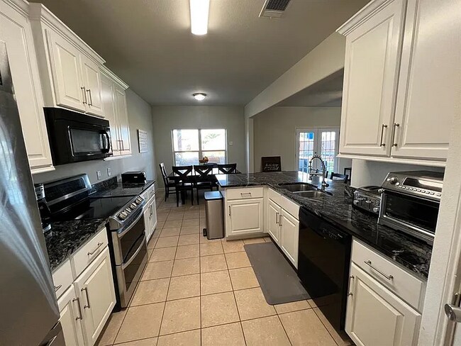 Photo - 1417 Cottonwood Trail