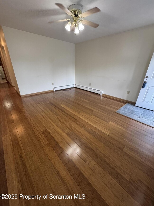 Photo - 230 N Main St