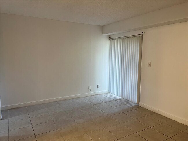 Photo - 7680 Westwood Dr Unit 803