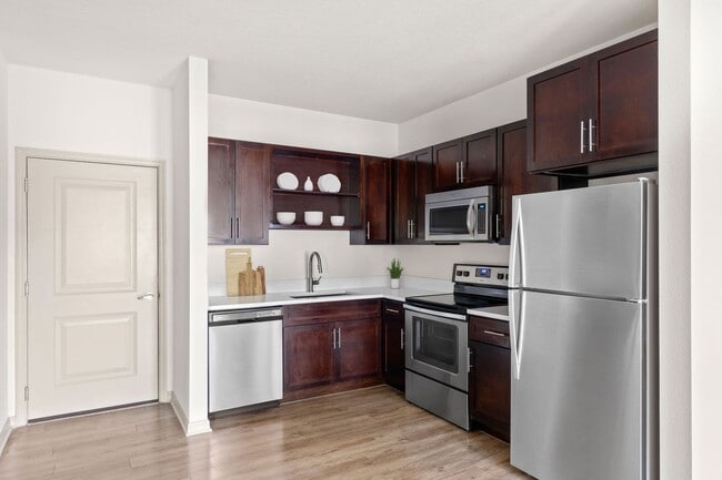 Building Photo - Lakeline at Bartram Park Rental