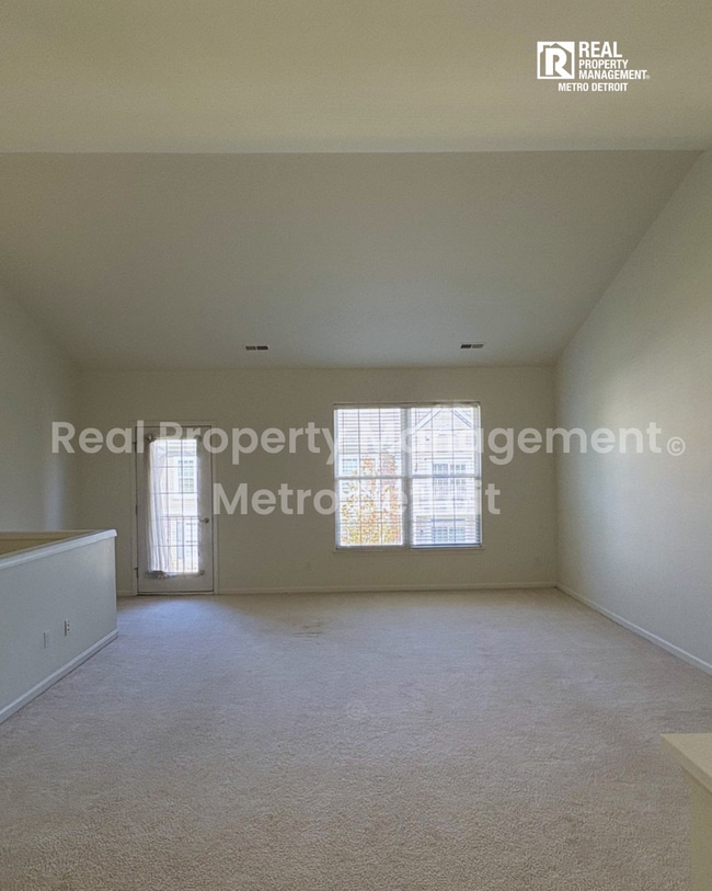 Photo - CONVENIENT CONDO RETREAT