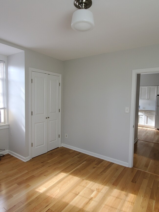 Photo - 43 S Adelaide Ave Unidad 4