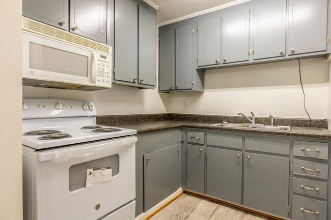 Photo - 223 Stribling Ave