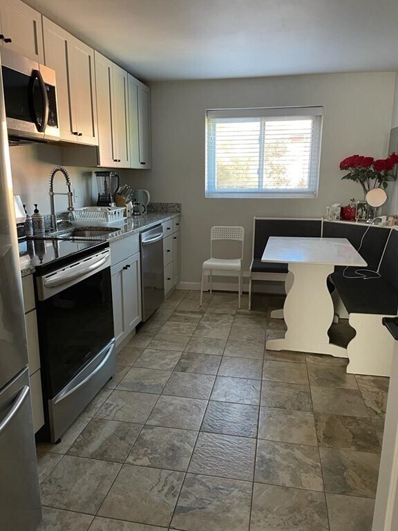 Photo - 34 Bryon Rd Unit 3