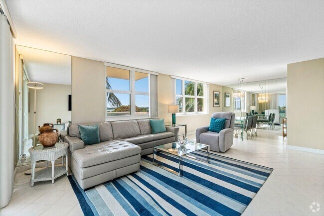 Building Photo - 5440 N Ocean Dr Unit 201 Rental