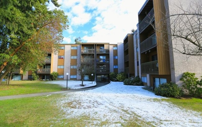Building Photo - Rosedale Manor