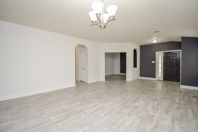 Photo - 7519 Muley Ln
