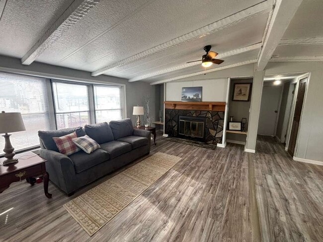 Photo - 7031 Timber Ridge S