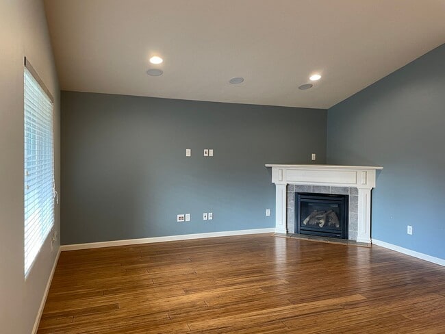 Photo - CHARMING Ranch-Style Home in Ridgefield, WA! 3 Bedrooms & 2 Baths! Walk-In Closet! Spacious Floor...