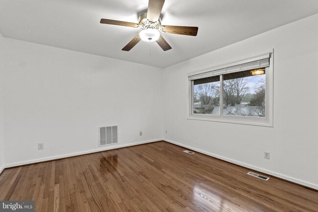 Photo - 7005 Brookington Ct