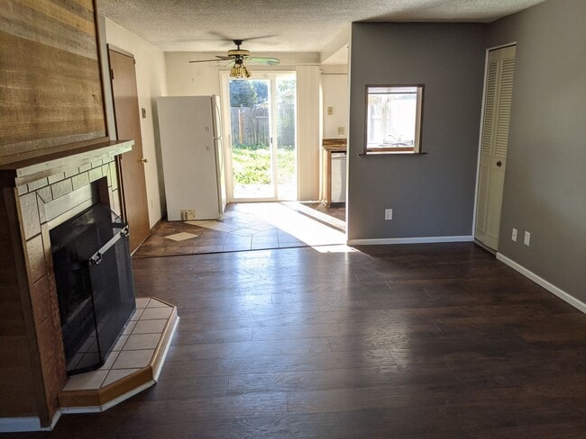 Photo - 2 bedroom 1 bathroom duplex